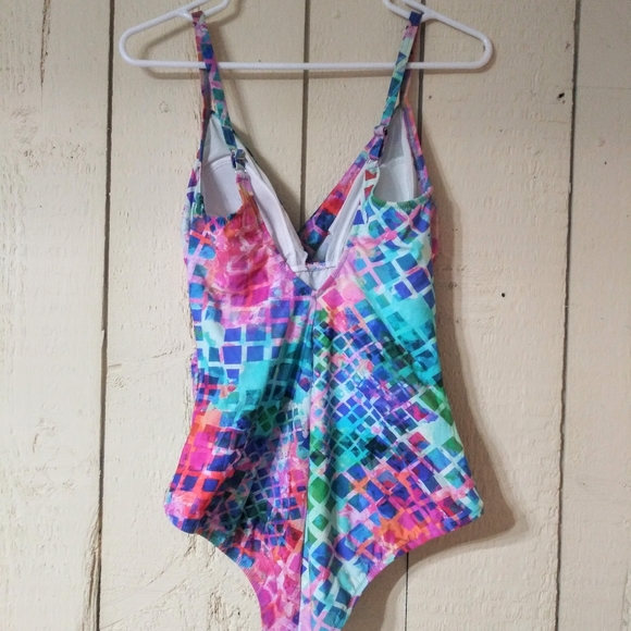 Profile Waist Slimming Bathing Suit - Picture 8 of 12